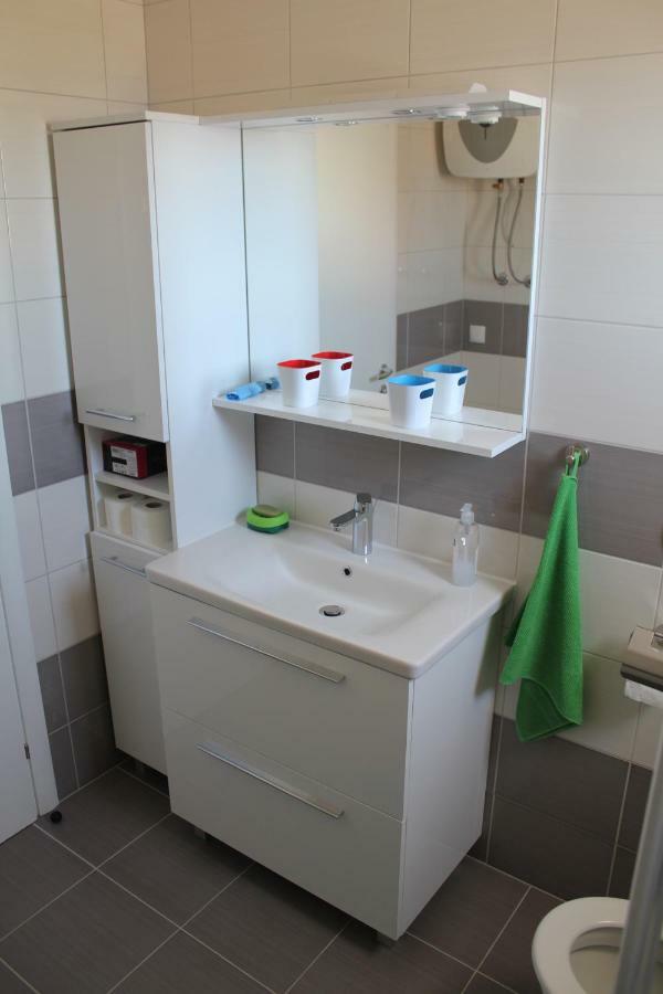 Mina Apartments โอครูกกอร์นญี ภายนอก รูปภาพ